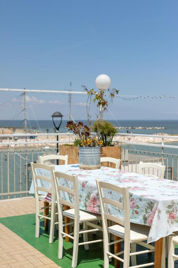 Hotel Villa Maris Rimini Eksteriør billede