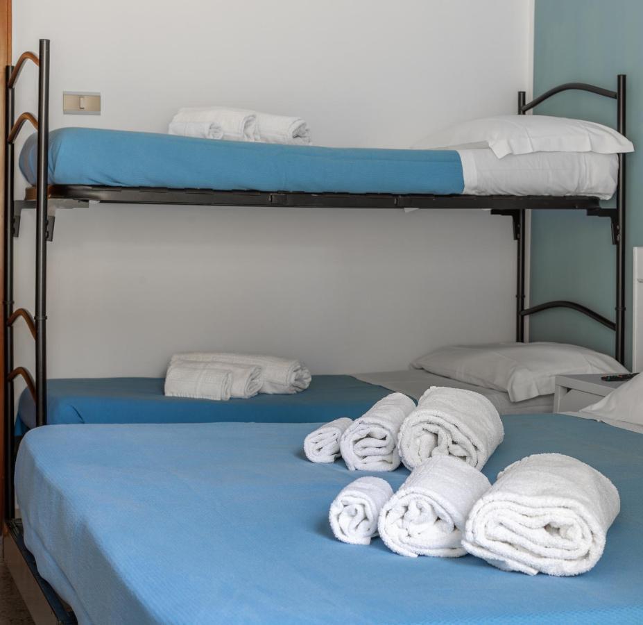 Hotel Villa Maris Rimini Eksteriør billede
